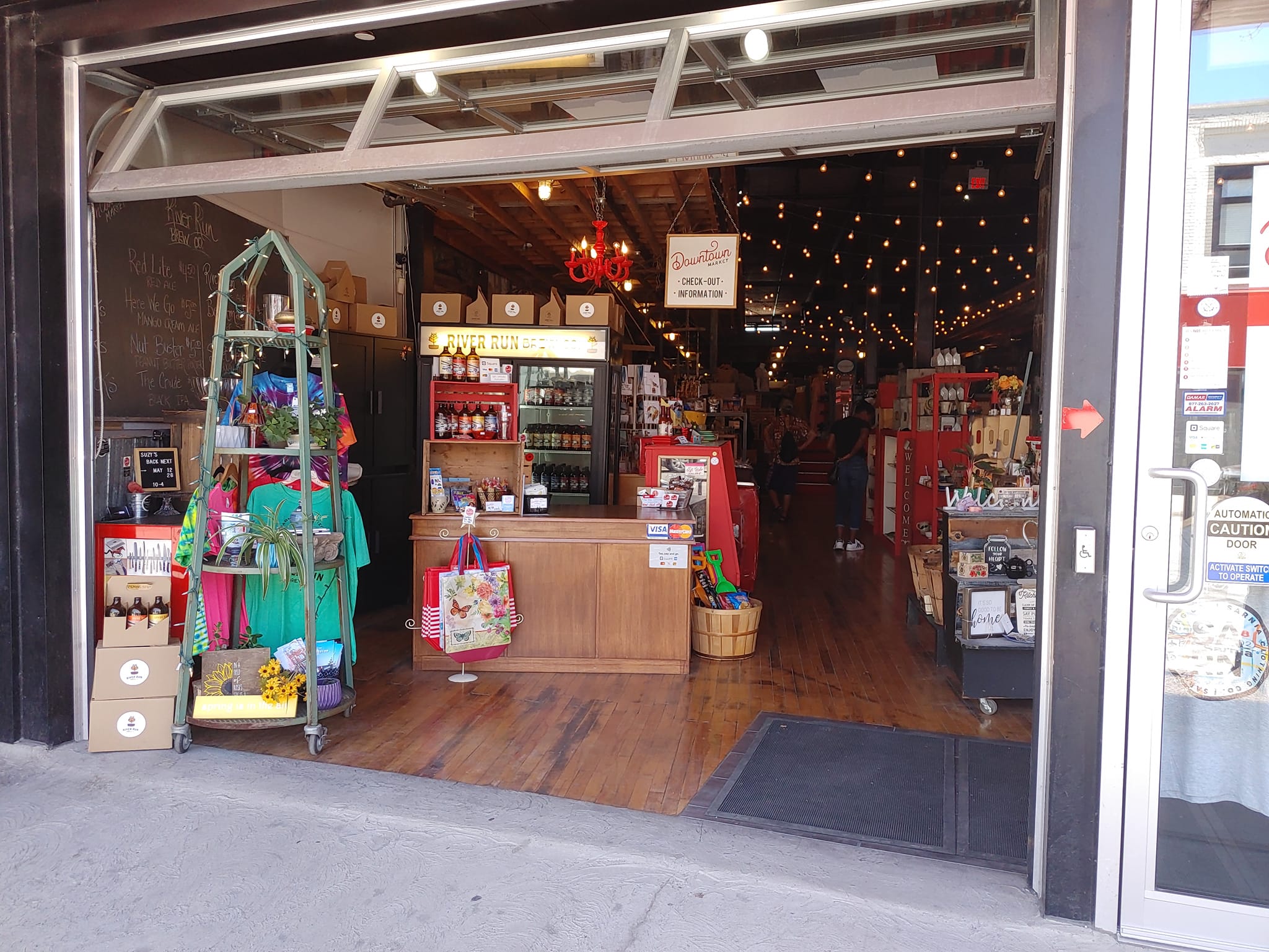 Market Fresh in SarniaLambton Ontario's Blue Coast